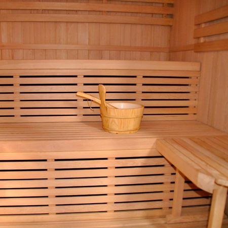 Huis Nummer 7 Met Sauna En 3 Slaapkamers ลีวาร์เดิน ภายนอก รูปภาพ